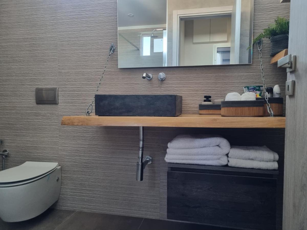 New Minimal Apartment,10' From Athens Airport Spáta Exteriör bild